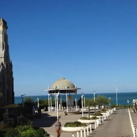 Biarritz, 1 Piece, 4 Personnes - Fr-1-3-386 Апартаменти Біарріц